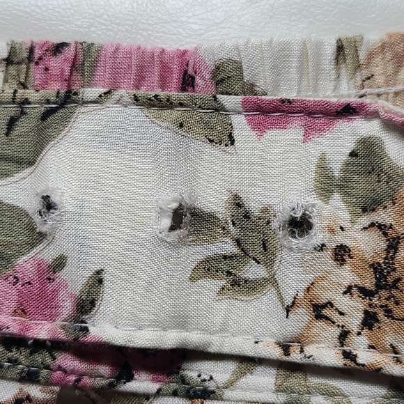 Functionals vintage A-Line floral midi skirt w/ belt, elastic waist & pockets - Picture 8 of 8